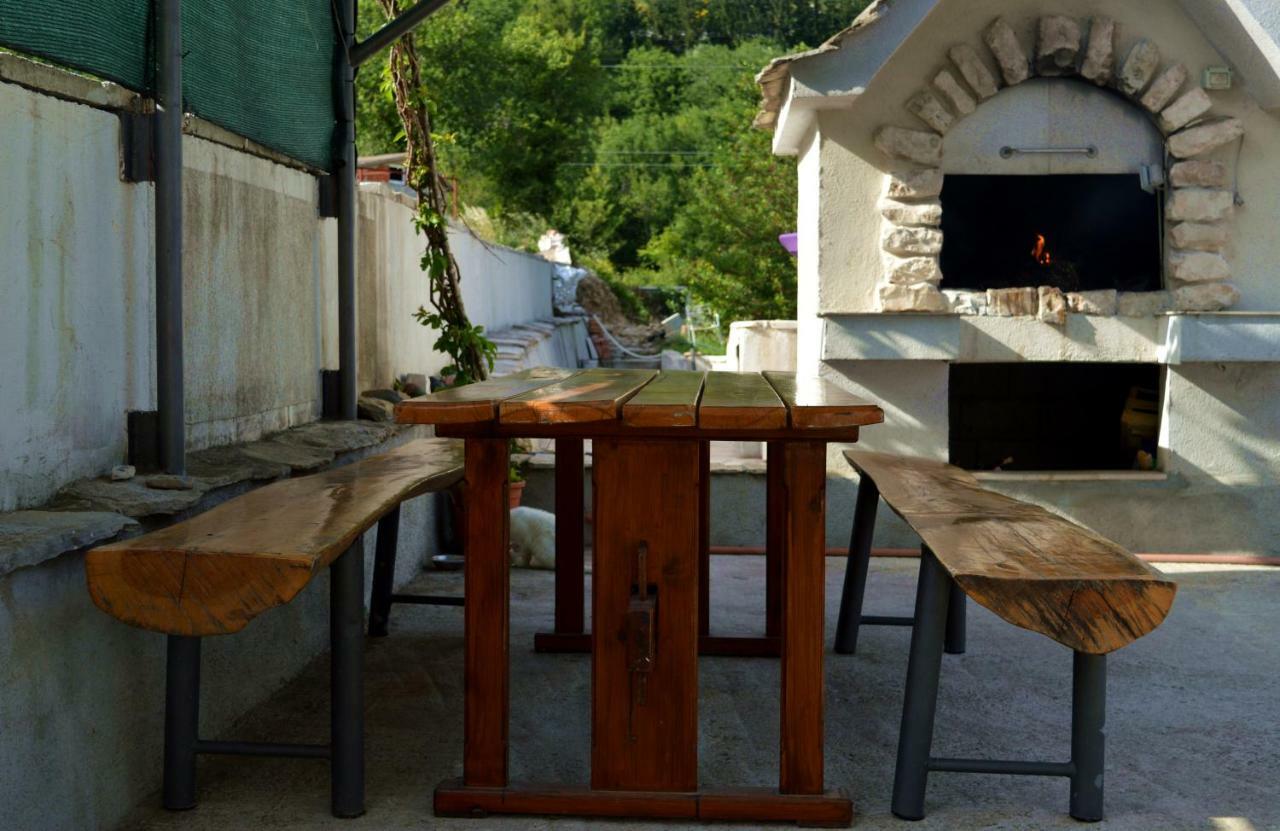 Villa Bubalo Omiš Εξωτερικό φωτογραφία